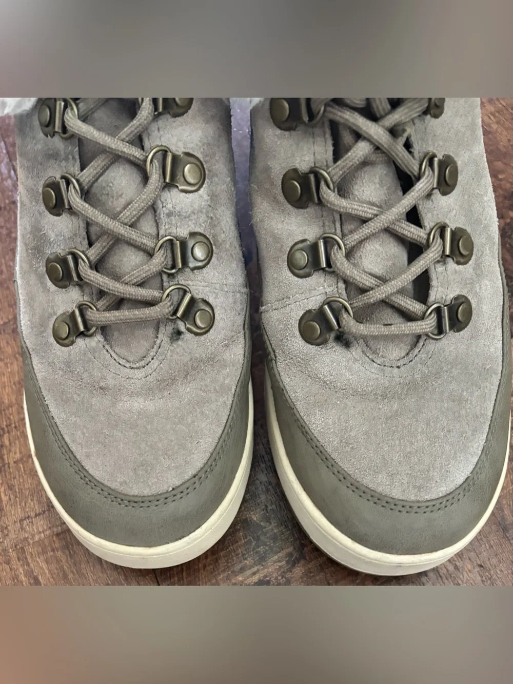 kookaburra by ugg tynlee lace up winter boots for women size 9